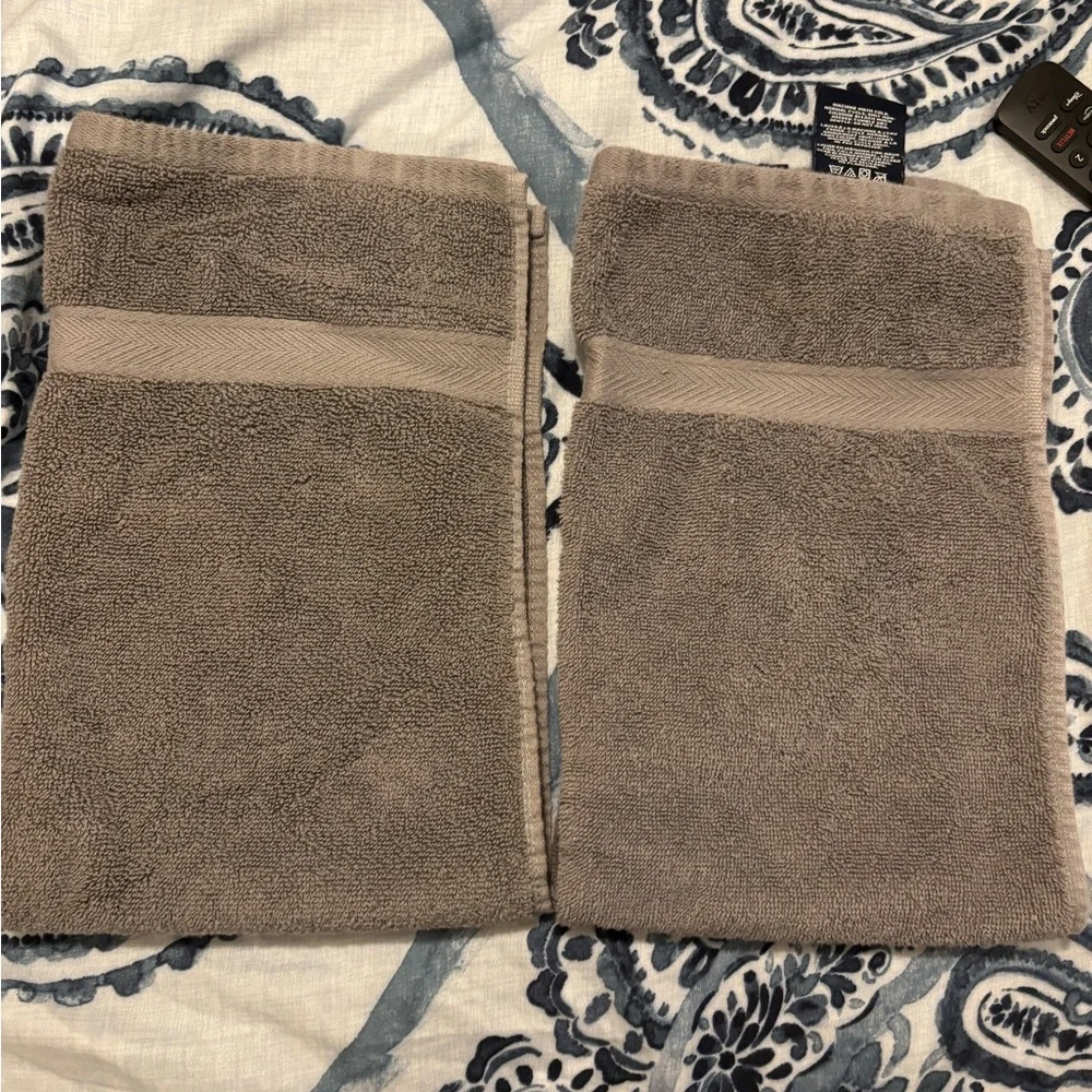 Gray Hand Towels